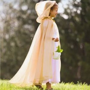 Good condition, girls pink and gold cape with hood, size 5-7